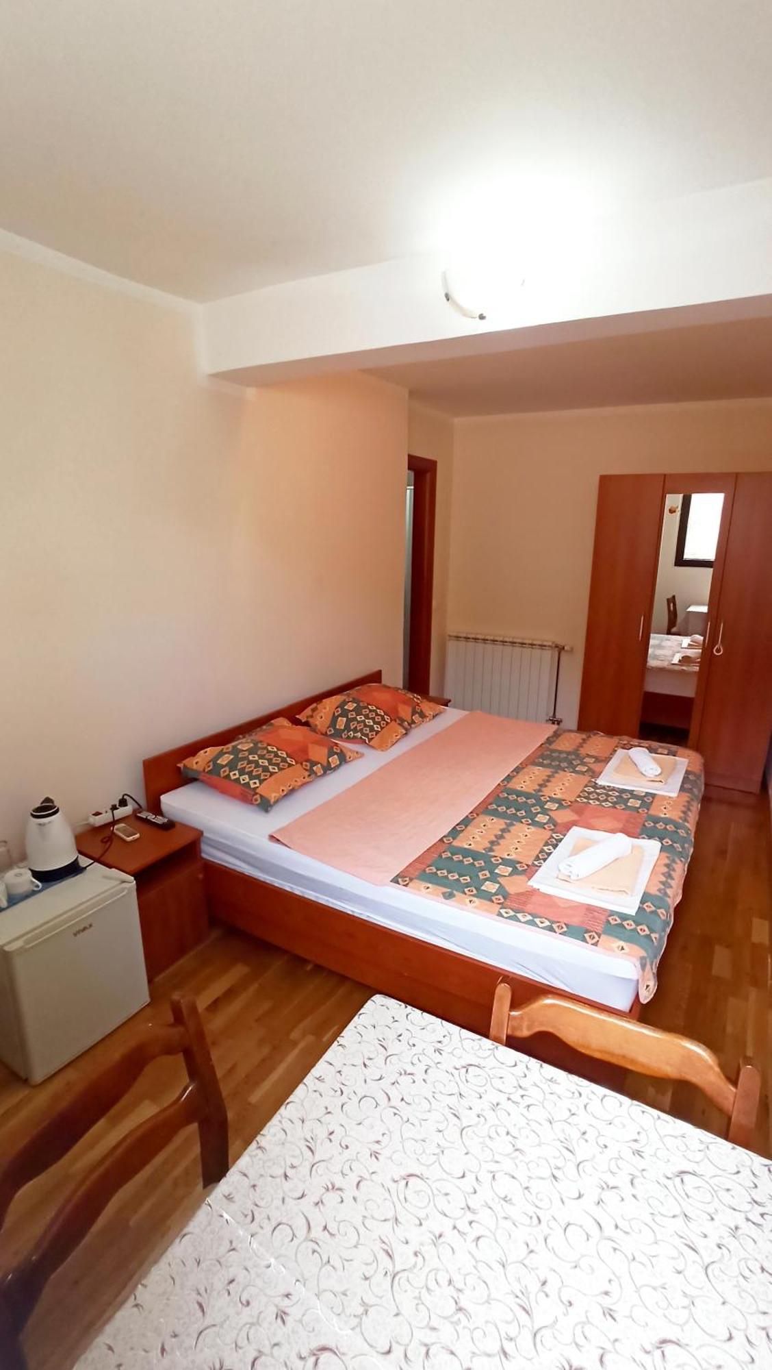 Rade Z Apartment *