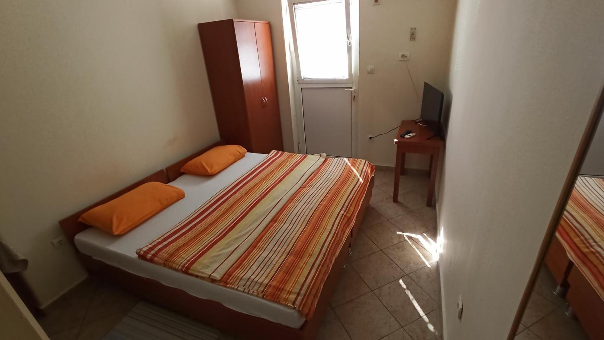 Rade Z Apartment *